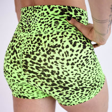 Load image into Gallery viewer, FLEO True High Short - Neon Green Leopard
